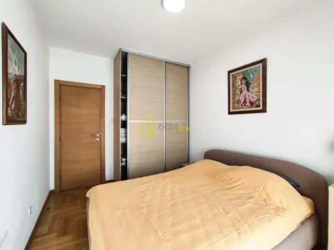 Izdavanje, jednosoban stan, 50m², Kod Big Fashion-a, Podgorica - image 3