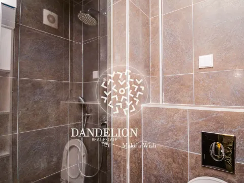 Izdavanje, dvosoban stan, 75m², Vezirov Most, Podgorica - image 13