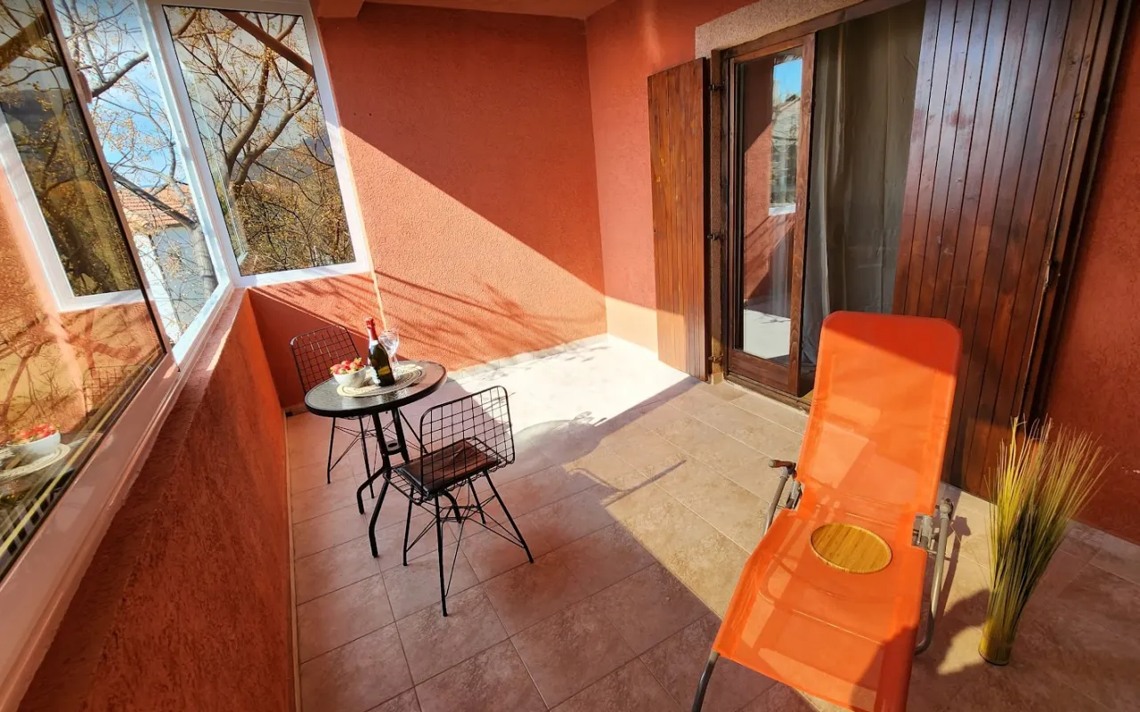 Rent, one bedroom apartment, 55m², Šušanj, Bar