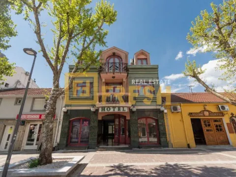 Sale, hospitality venue, 722m², Centar, Podgorica