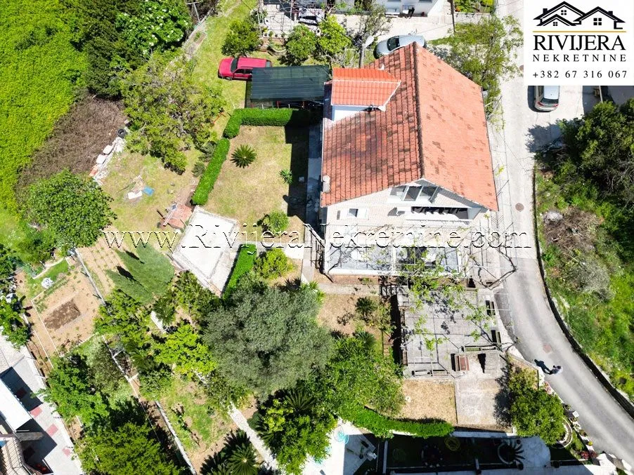 Prodaja, kuća, 130m², Centar, Tivat