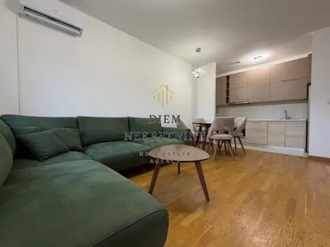 Rent, two bedroom apartment, 68m², City Kvart, Podgorica - image 1