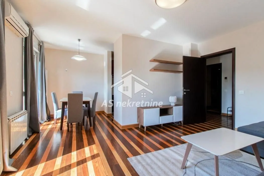 Rent, two bedroom apartment, 64m², Savski Venac, Beograd