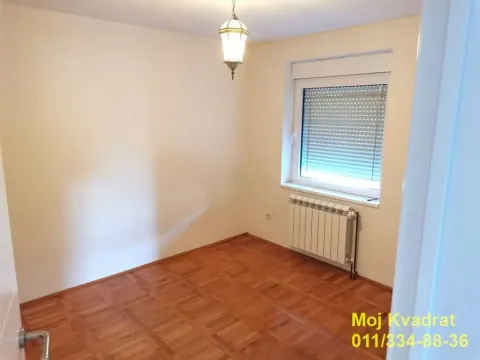 Izdavanje, kuća, 430m², Mirijevo Sve Podlokacije, Beograd - image 5