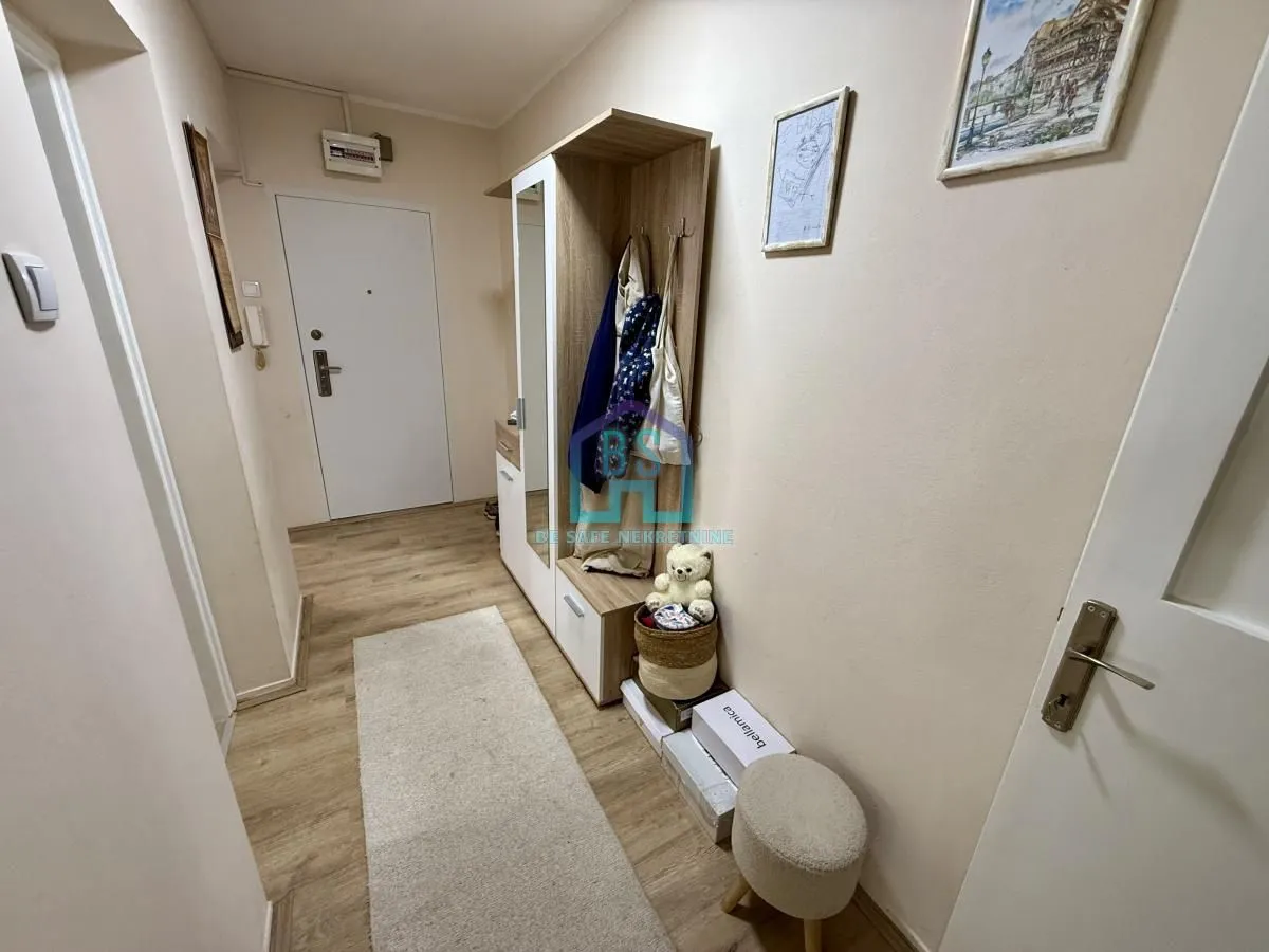 Prodaja, dvosoban stan, 54m², Železnička Stanica, Novi Sad Sve Podlokacije