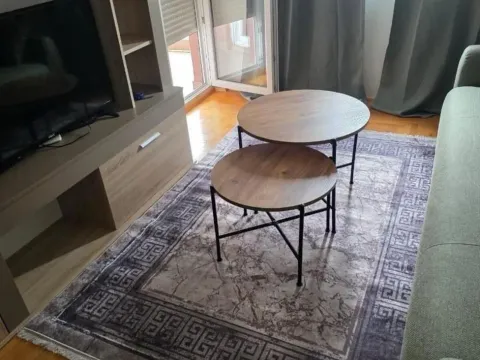 Rent, one bedroom apartment, 50m², Babilonija, Budva - image 2