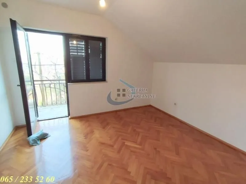 Sale, house, 240m², Grocka, Beograd
