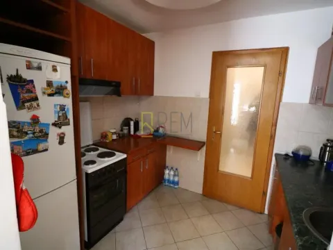 Prodaja, dvosoban stan, 92m², Stari Aerodrom, Podgorica - image 3