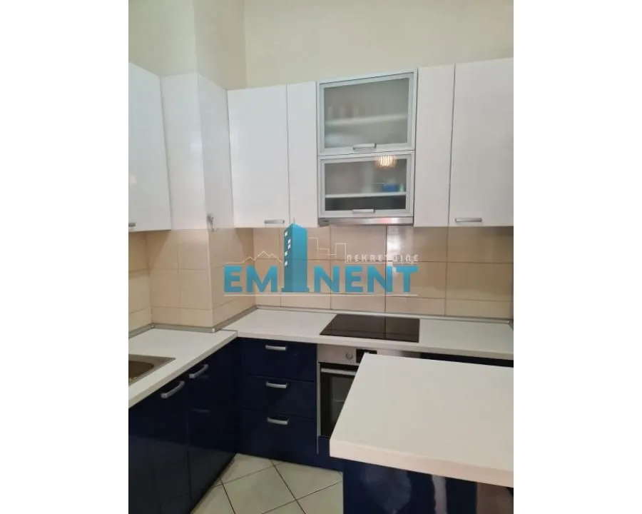 Izdavanje, trosoban stan, 91m², Voždovac Sve Podlokacije, Beograd