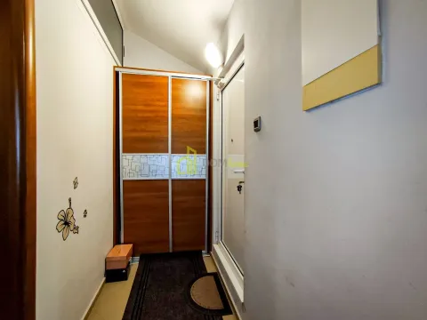 Izdavanje, dvosoban stan, 105m², Momišići, Podgorica - image 8