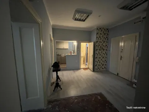 Prodaja, trosoban stan, 78m², Stari Grad, Beograd - image 3