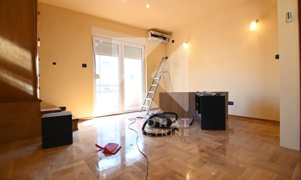 Rent, three bedroom apartment, 100m², Zagorič, Podgorica