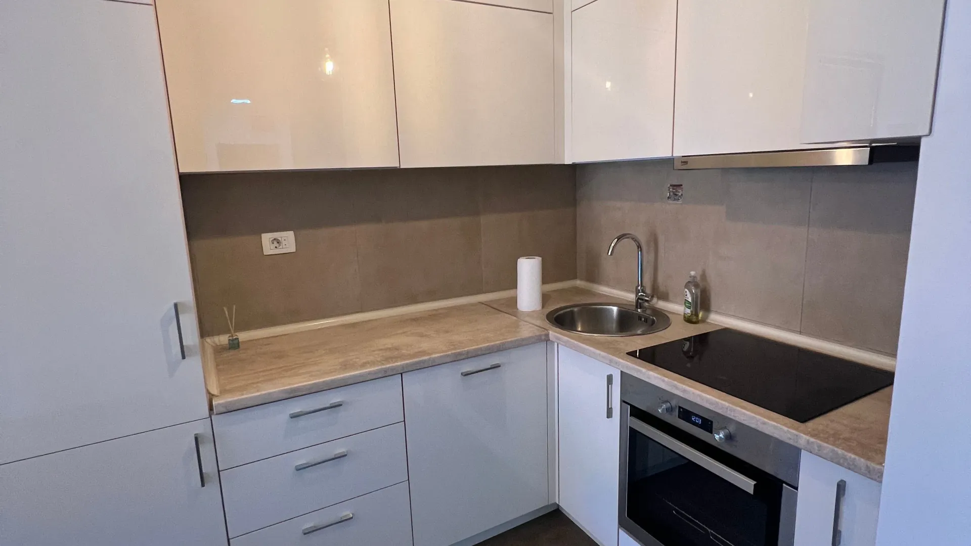 Rent, one bedroom apartment, 60m², Centar, Bar