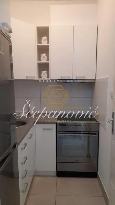 Izdavanje, stan, 52m², Nova Detelinara, Novi Sad Sve Podlokacije
