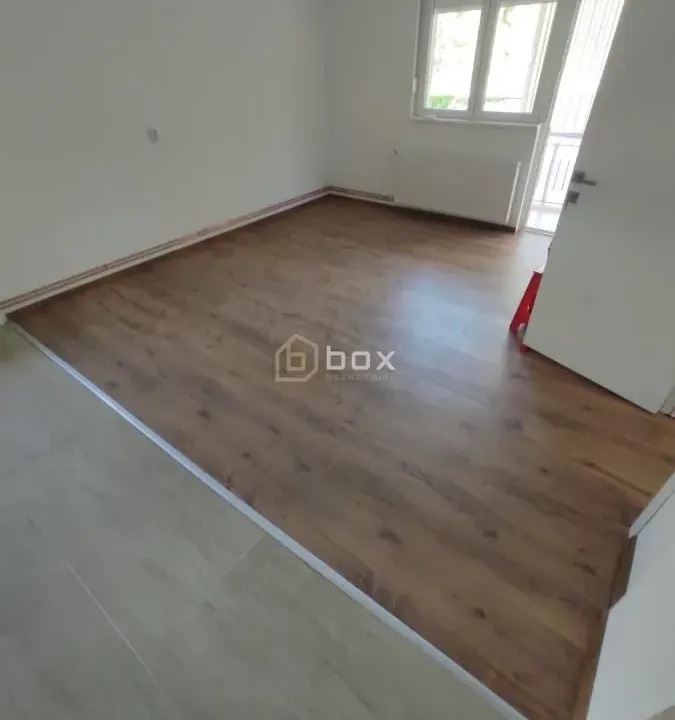 Prodaja, dvosoban stan, 70m², Medijana, Niš
