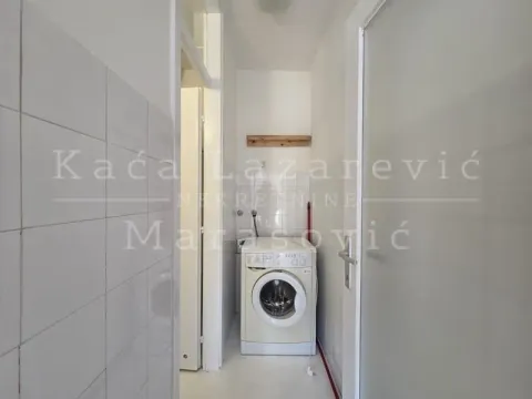 Izdavanje, jednosoban stan, 34m², Vračar Sve Podlokacije, Beograd - image 8