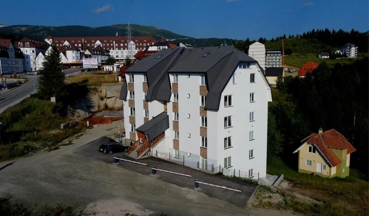 Prodaja, dvosoban stan, 39m², Kraljevi Čardaci, Kopaonik