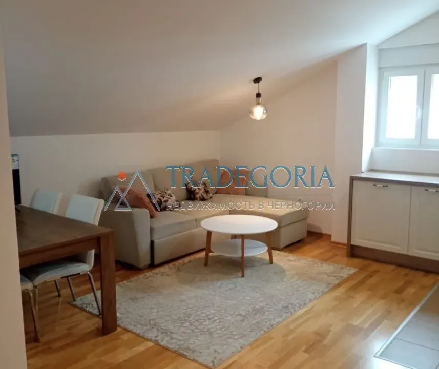 Prodaja, dvosoban stan, 60m², Tivat, Crna Gora
