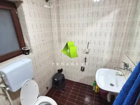 Rent, one bedroom apartment, 65m², Pantelej, Niš - image 7