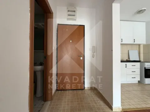 Rent, one bedroom apartment, 40m², Zabjelo, Podgorica - image 10