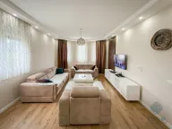 Prodaja, kuća, 296m², Donja Gorica, Podgorica - image 2