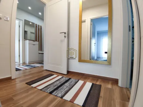 Rent, two bedroom apartment, 86m², Centar, Podgorica - image 6