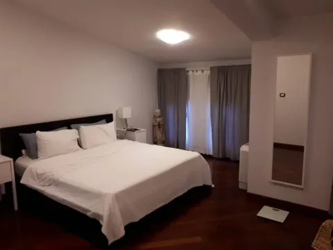 Izdavanje, trosoban stan, 190m², Preko Morače, Podgorica - image 12