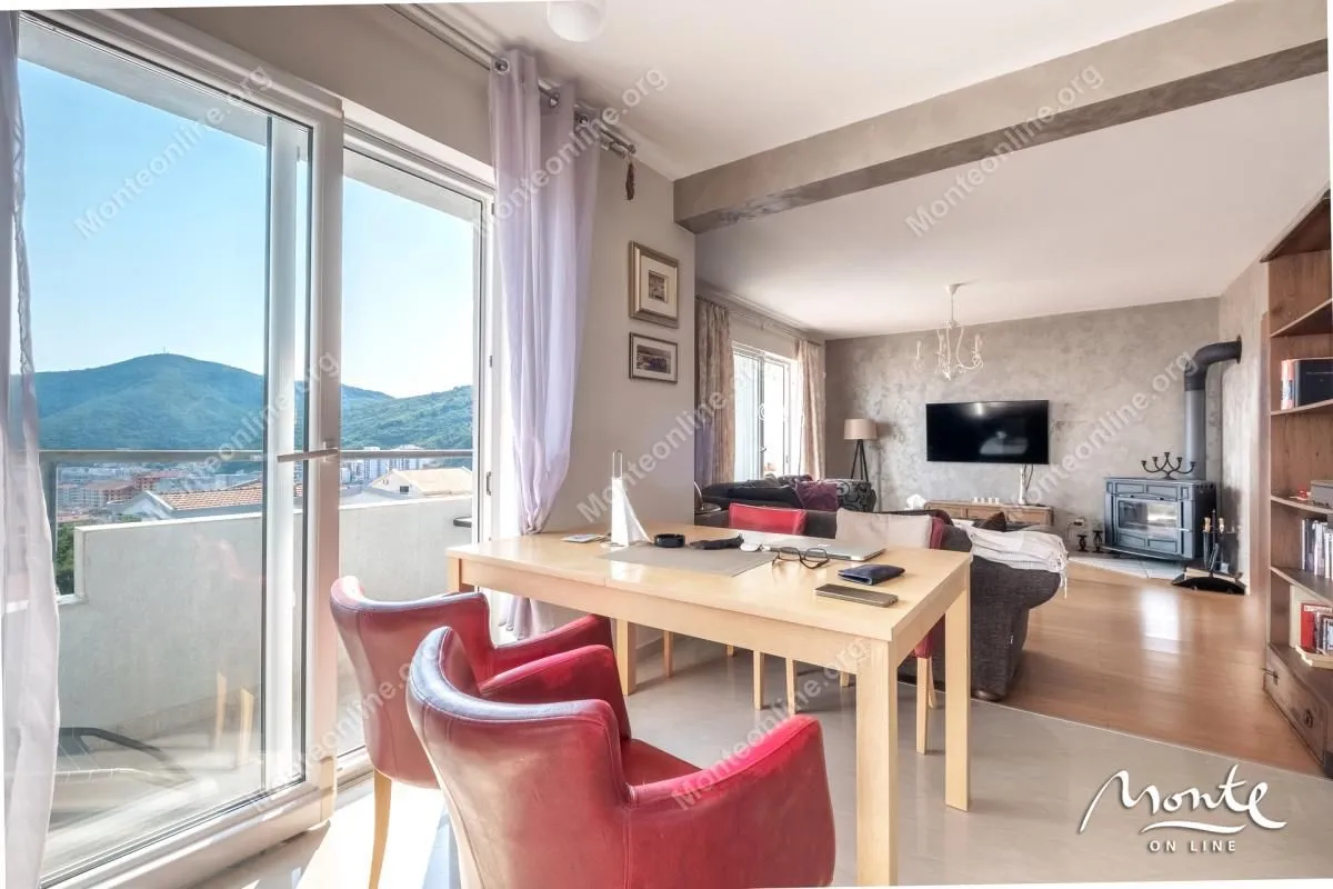 Sale, two bedroom apartment, 76m², Lazi, Budva