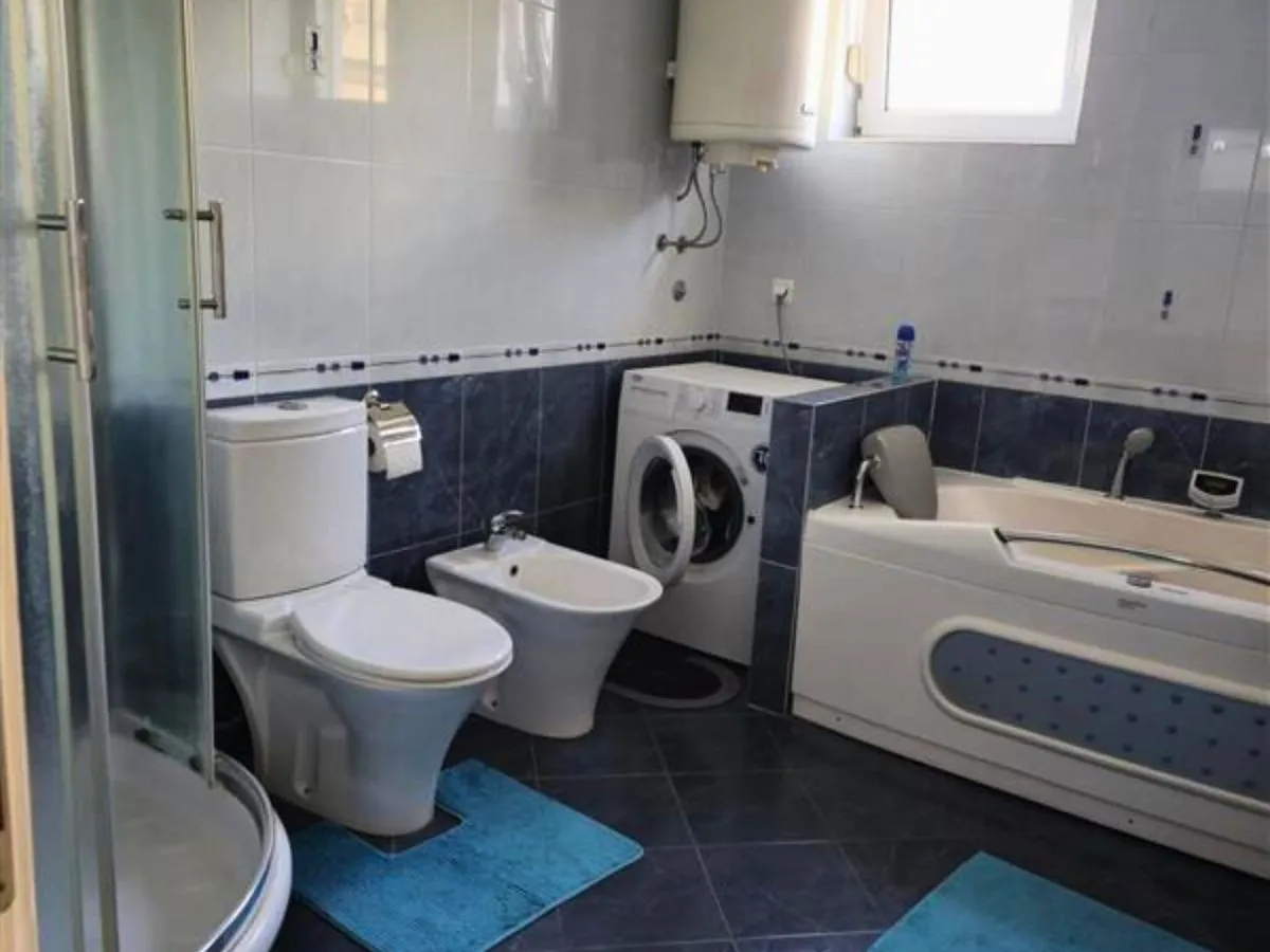 Sale, three bedroom apartment, 82m², Dedinje Sve Podlokacije, Beograd