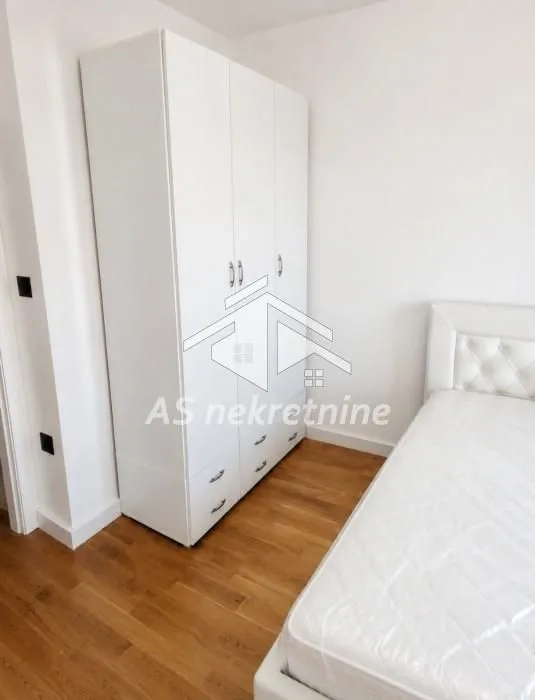 Rent, two bedroom apartment, 42m², Zemun Gornji Grad, Zemun Sve Podlokacije