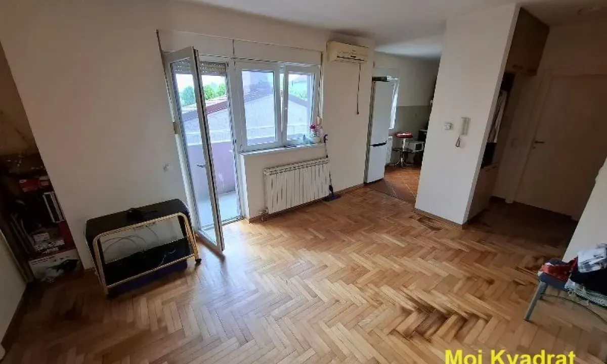 Prodaja, dvosoban stan, 46m², Zemun Sve Podlokacije, Beograd