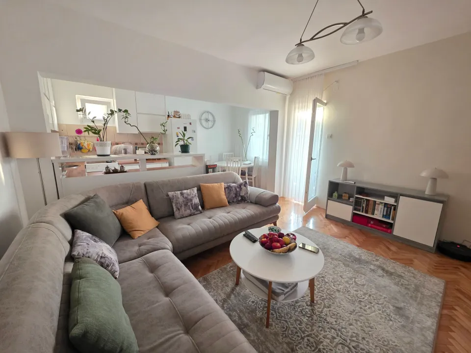 Sale, one bedroom apartment, 48m², Stari Aerodrom, Podgorica