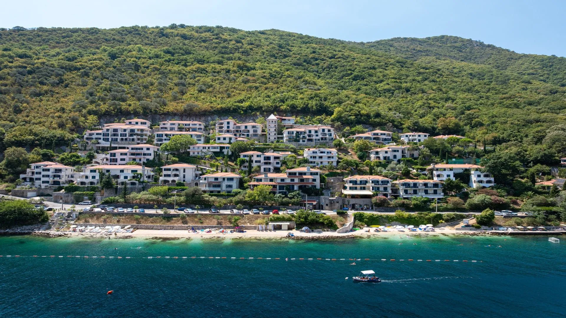 Prodaja, dvosoban stan, 101m², Kostanjica, Kotor
