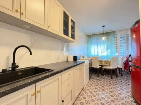 Izdavanje, jednosoban stan, 65m², Pobrežje, Podgorica - image 2