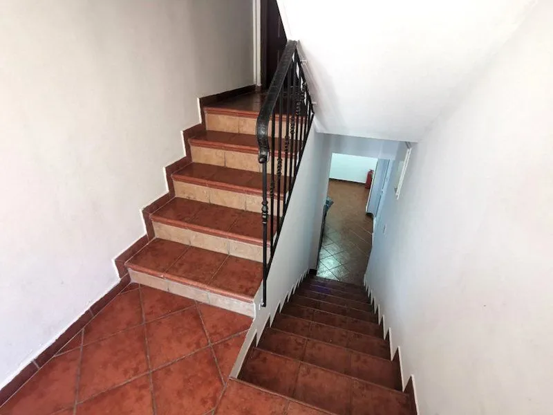 Rent, office space, 200m², Tološka šuma, Podgorica