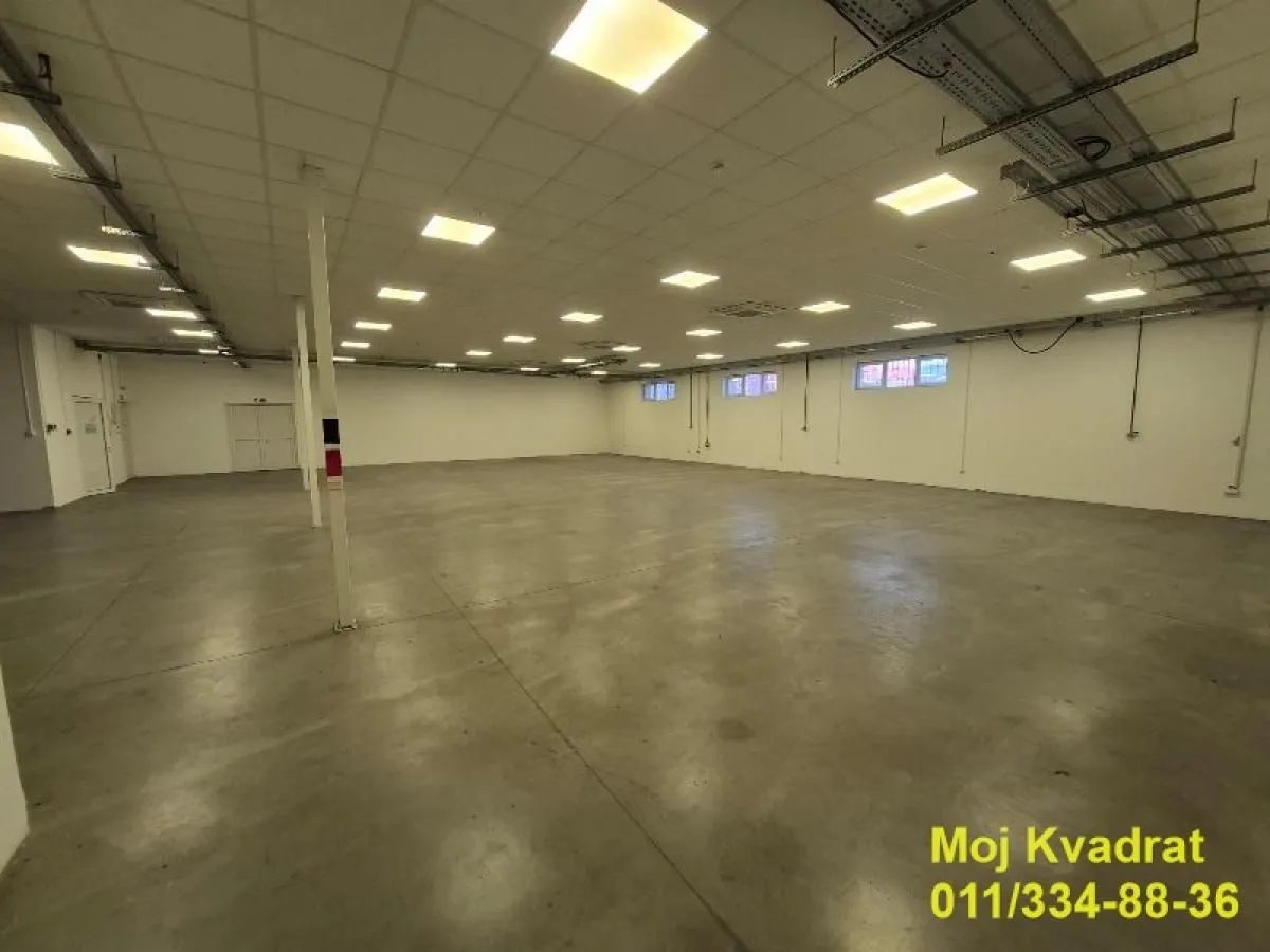 Rent, office space, 652m², Altina, Beograd