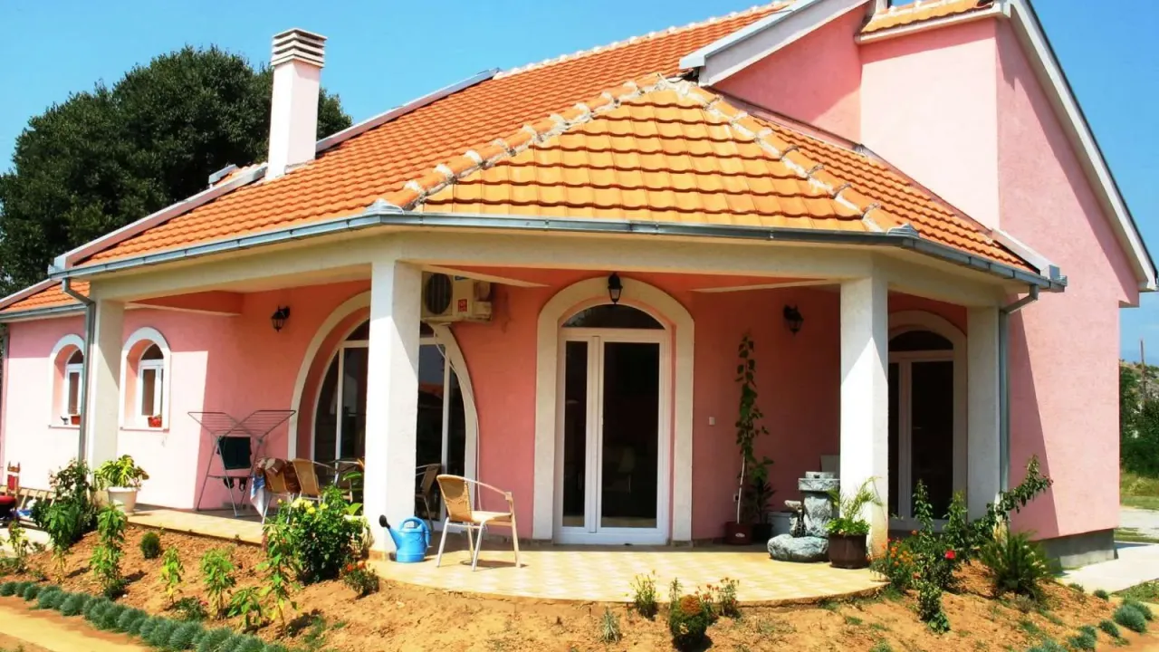 Prodaja, kuća, 180m², Podgorica, Crna Gora