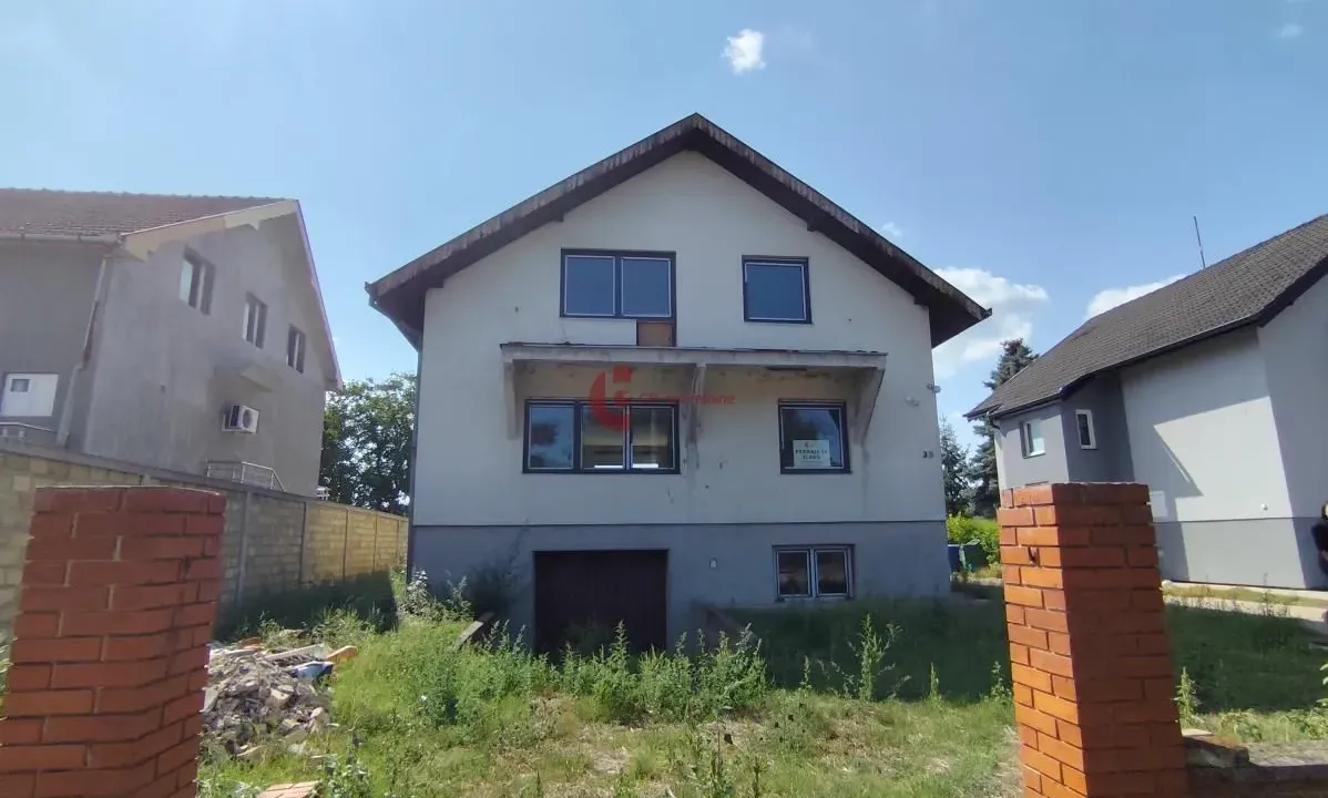 Prodaja, kuća, 210m², Makova Sedmica, Subotica