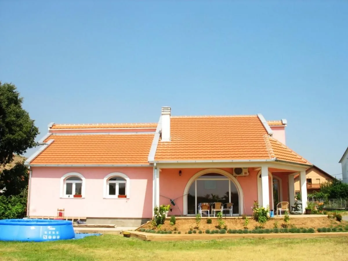 Prodaja, kuća, 180m², Donja Gorica, Podgorica