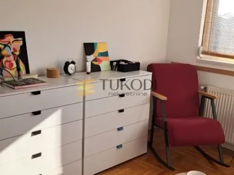 Izdavanje, garsonjera, 21m², Bulevar Evrope, Novi Sad Sve Podlokacije - image 2
