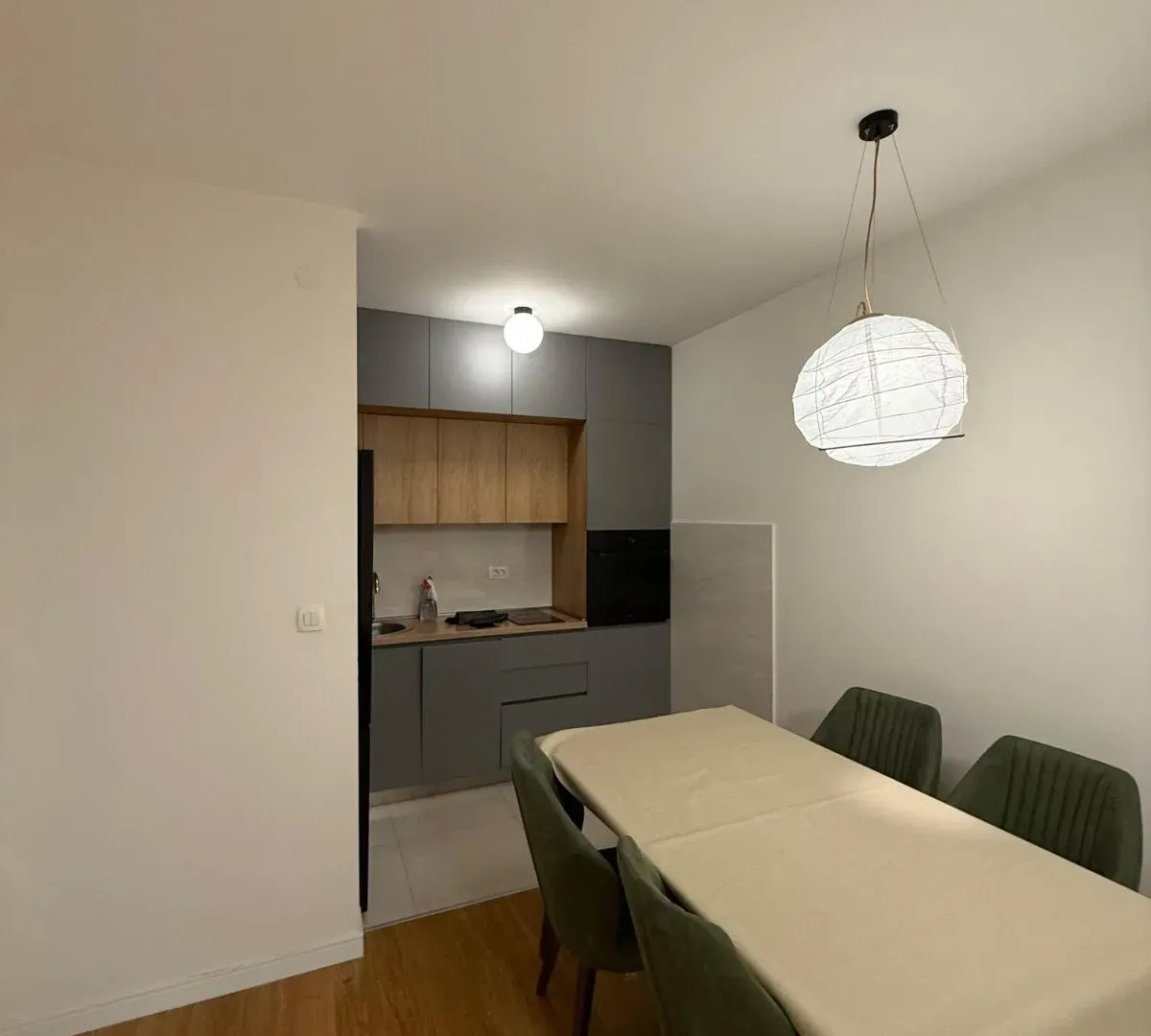 Prodaja, jednosoban stan, 49m², Central Point, Podgorica