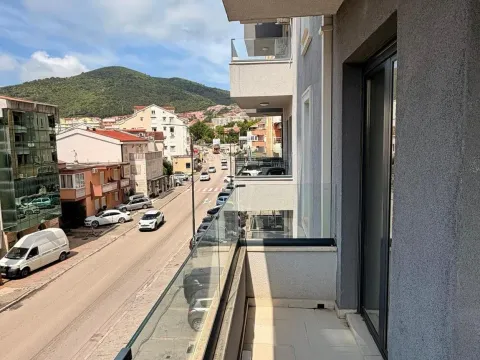 Prodaja, dvosoban stan, 60m², Podkošljun, Budva - image 3