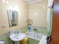 Prodaja, trosoban stan, 75m², Stari Aerodrom, Podgorica - image 10