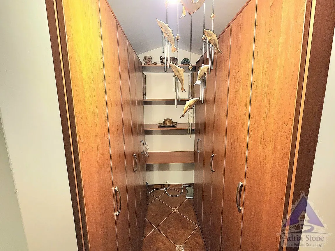 Prodaja, trosoban stan, 83m², Gospoština, Budva