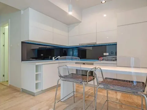 Sale, three bedroom apartment, 89m², Budva, Crna Gora - image 37