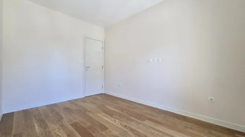 Rent, three bedroom apartment, 93m², Central Point, Podgorica - image 23