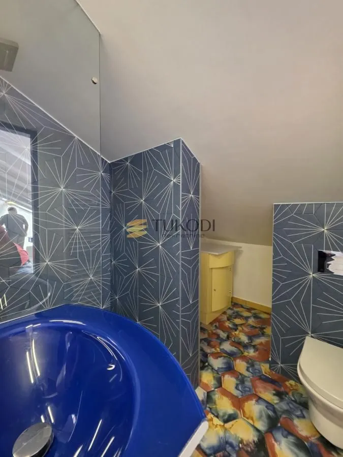 Izdavanje, kuća, 160m², Voždovac Sve Podlokacije, Beograd