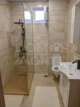 Izdavanje, dvosoban stan, 52m², Marići, Tivat - image 11