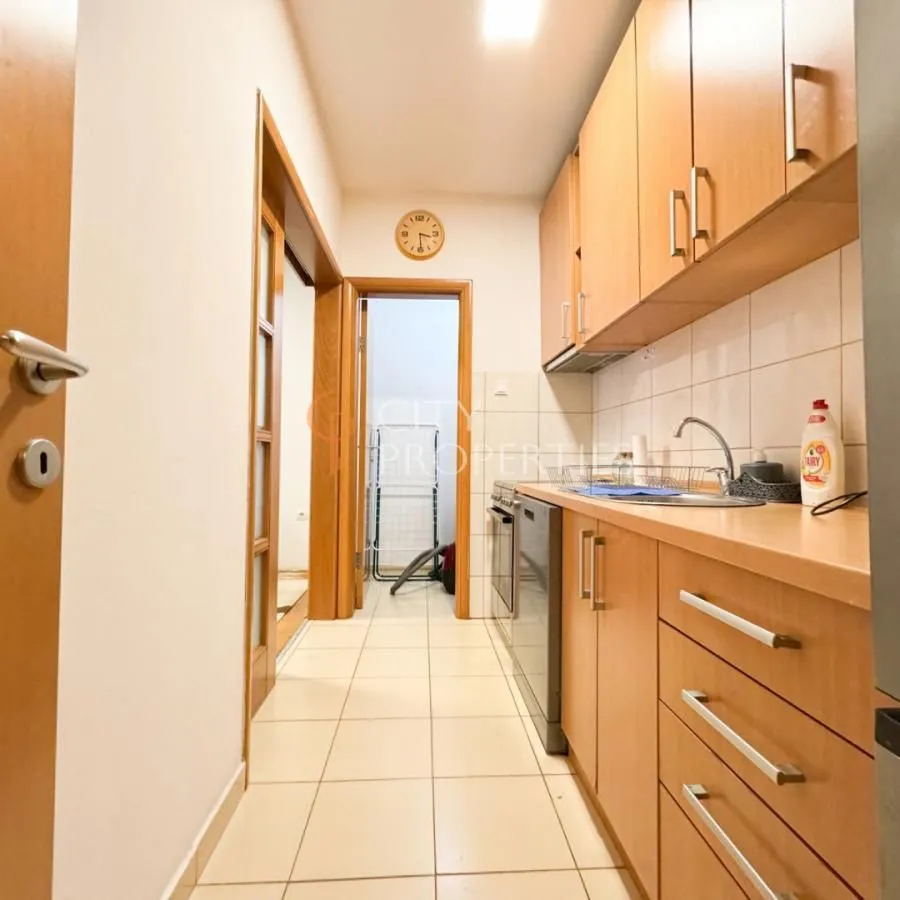 Rent, apartment, 52m², Dalmatinska ulica, Podgorica