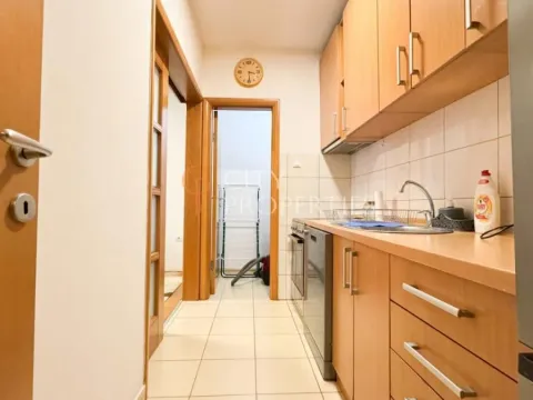 Izdavanje, stan, 52m², Dalmatinska ulica, Podgorica - image 7